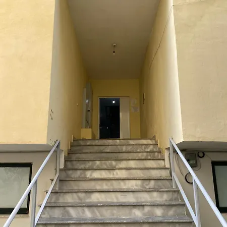 Comfy Flat Near * Durrës